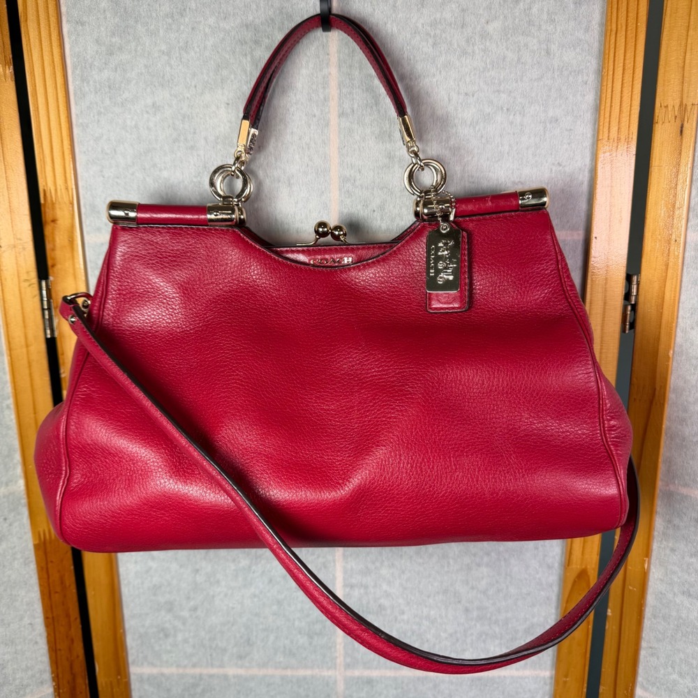 Coach Madison Carrie Kisslock Satchel Medium Red Pebbled Leather Crossbody Bag
